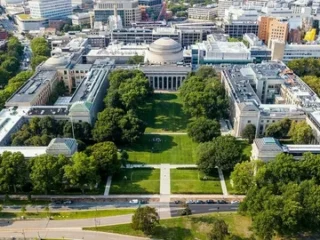 Massachusetts Institute of Technology (MIT)